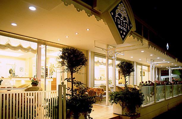Hotel Tulipe Nazionale Riccione Exterior foto